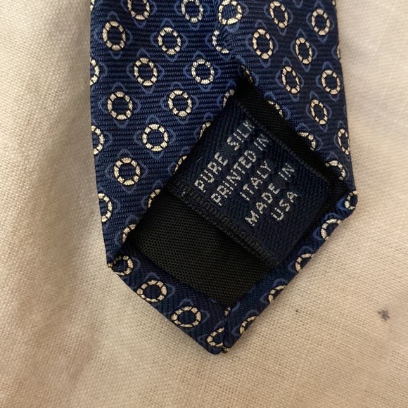 Brooks Brothers Blue Geometric Pattern Silk Tie - Picture 4 of 4